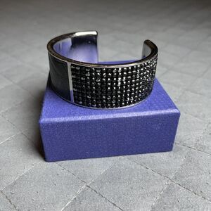 Swarovski Intervalle Jet Crystal Bangle Bracelet Black Leather Sparkly with Box